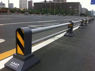 交通護欄&nbsp;