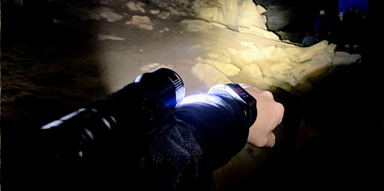 ORCATORCH木瓜视频D550潛水燈測評