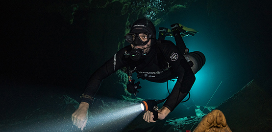 揭開選（xuǎn）擇潛水（shuǐ）手電（diàn）真實原因，讓你一步到位！